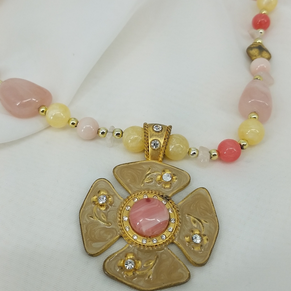 Vintage Pendant Multi Stone Necklace